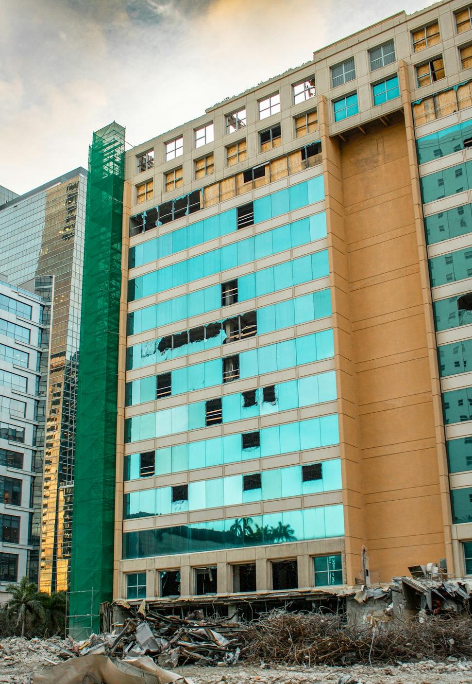 Commercial sustainable building